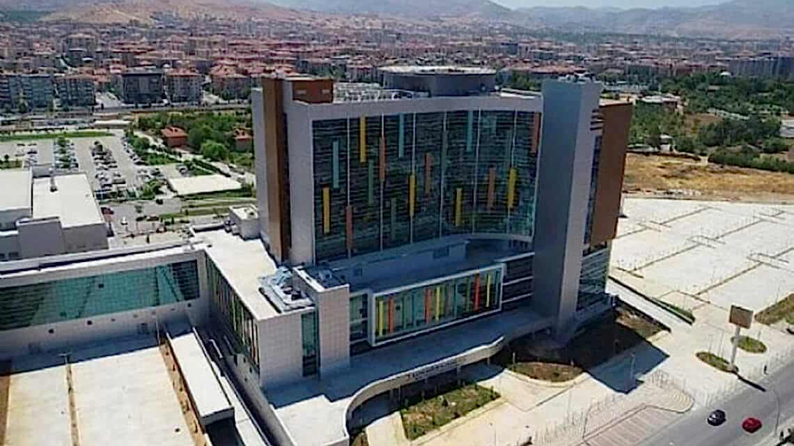 malatya doğum hastanesi cephe kaplama